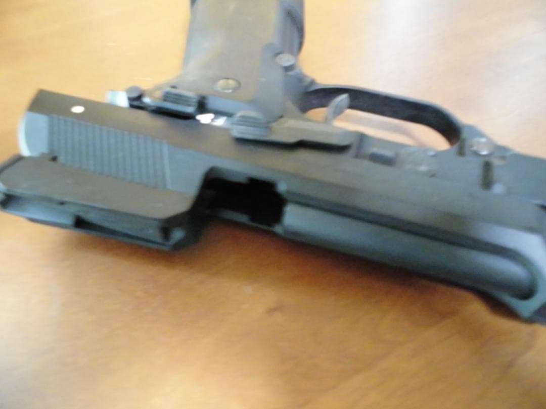 KSC M93Rオート9　ガスブロプラスチック製