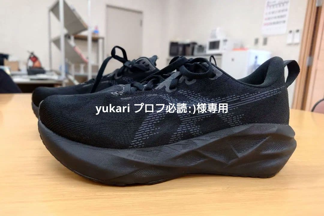 着用1回☆アシックス NOVABLAST 5ランニングシューズ 25cm ワイド