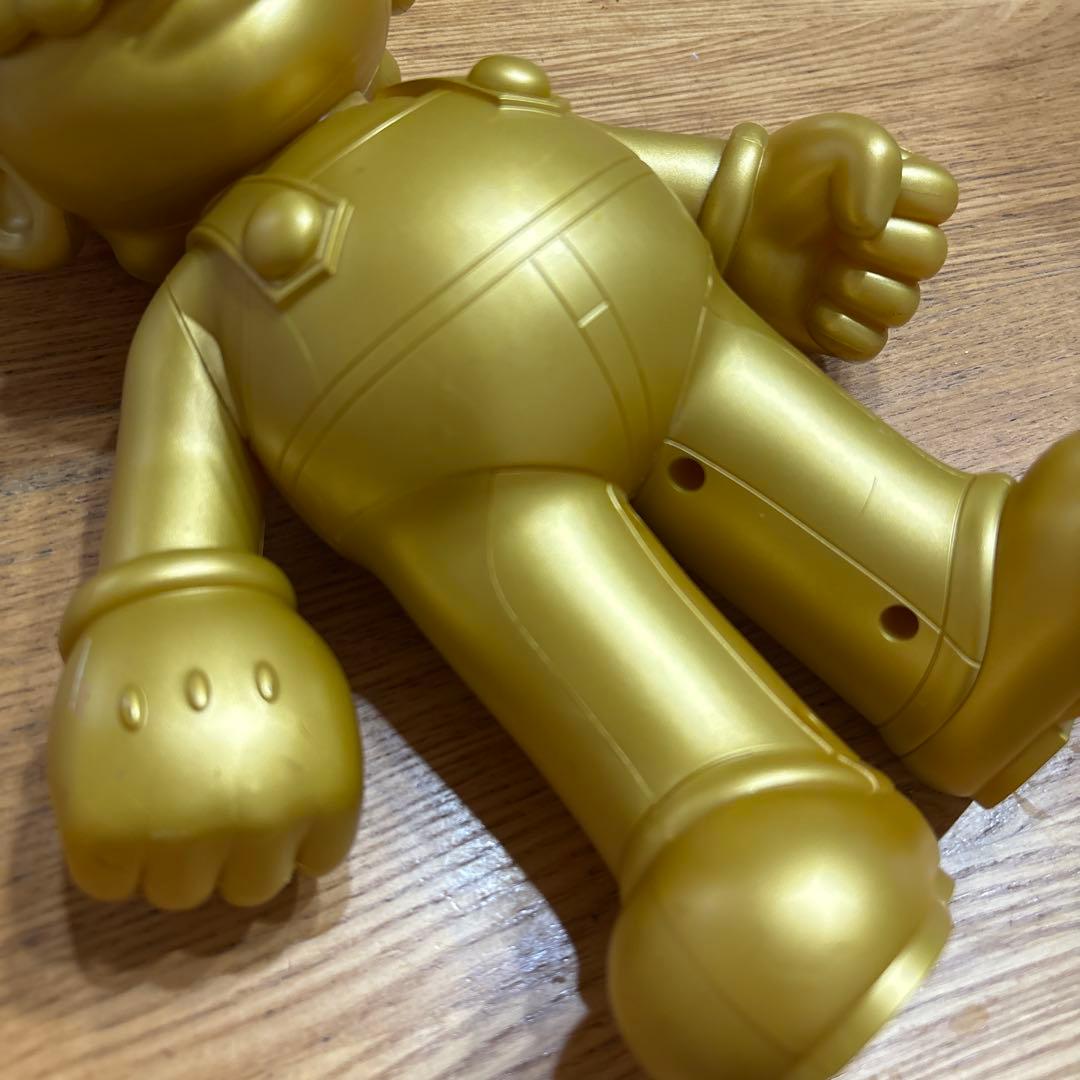 ゴールドマリオ　フィギュア30周年