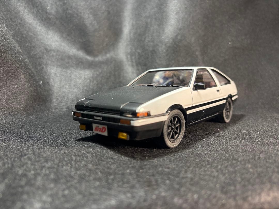 イニシャルD 藤原拓海　AE86トレノ　アオシマ1/24 全塗装完成品