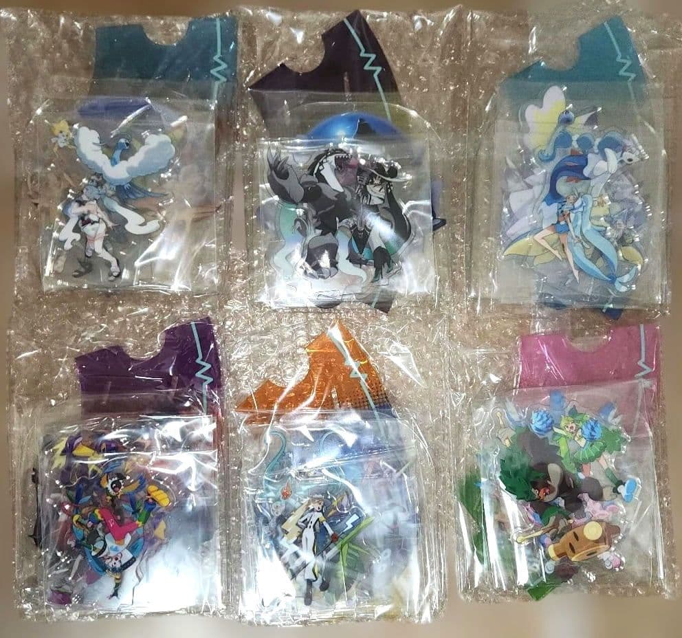 ポケミク アクリルスタンド クリアファイル タオル 缶バッジ フォトフォルダー