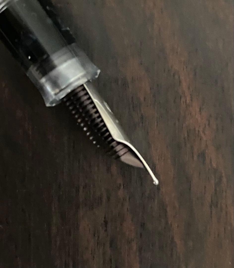 ペリカンM205 デモンストレーター　ペン先M中字　万年筆