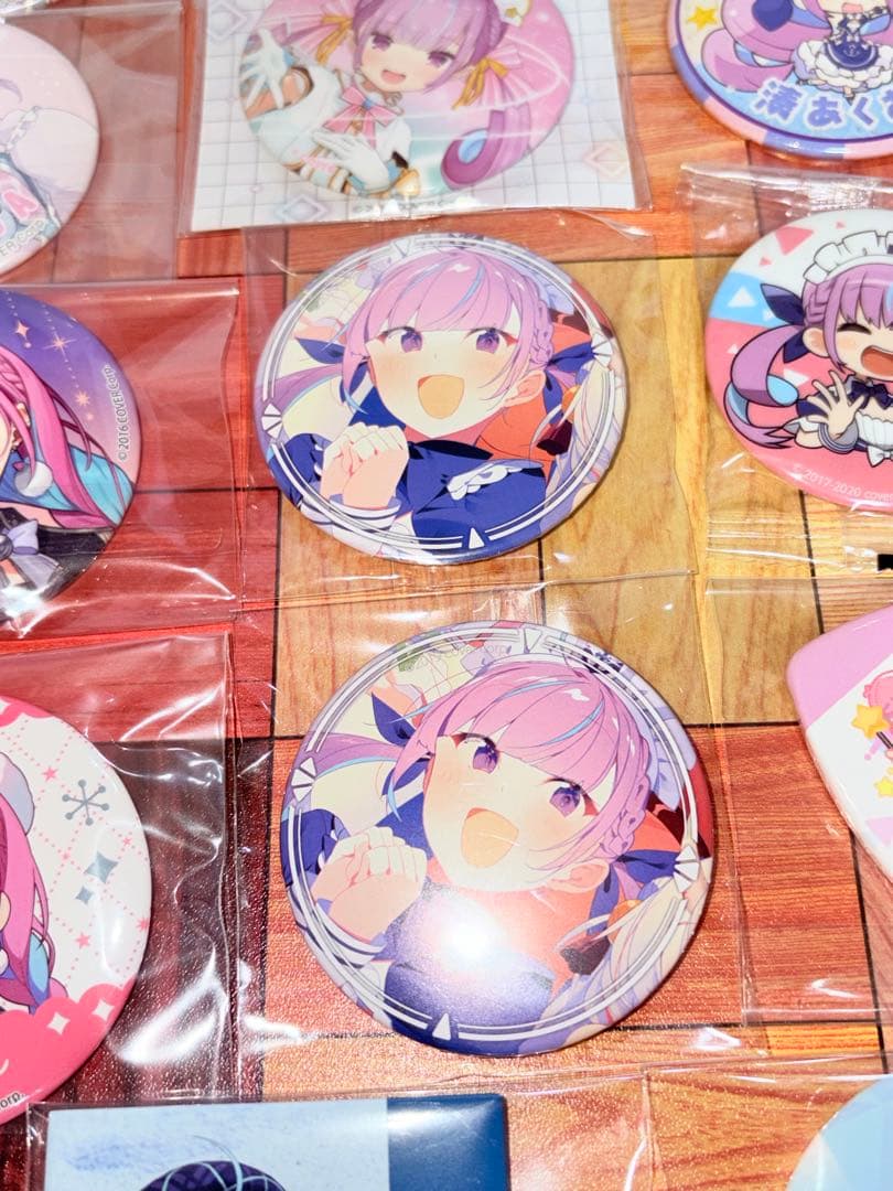 湊あくあ　缶バッジ　まとめ売り　オリジン　ダイナー　ホロツリー　夜明けのうた