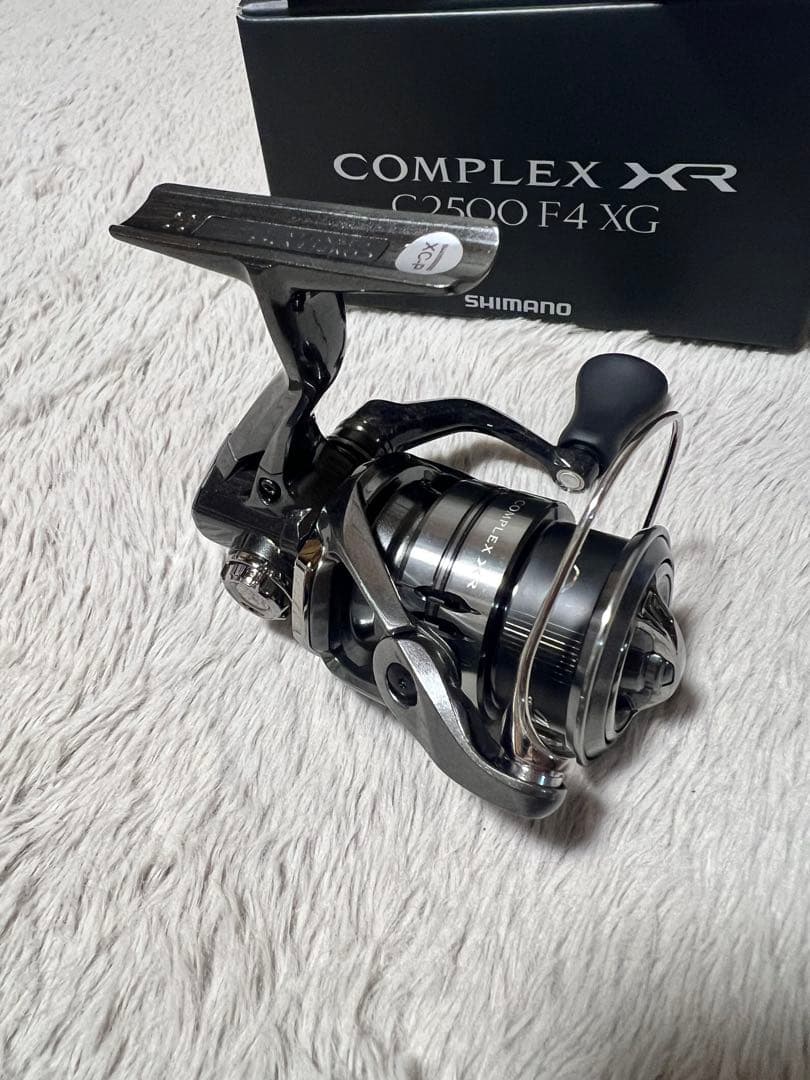 25 コンプレックスXR C2500F4XG ベアリング追加済み 極美品 シマノ