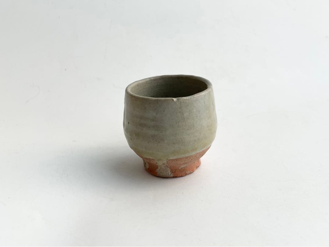 骨董　アンティーク　スンコロク　小杯　酒器　酒盃　宋胡録　タイ古陶磁