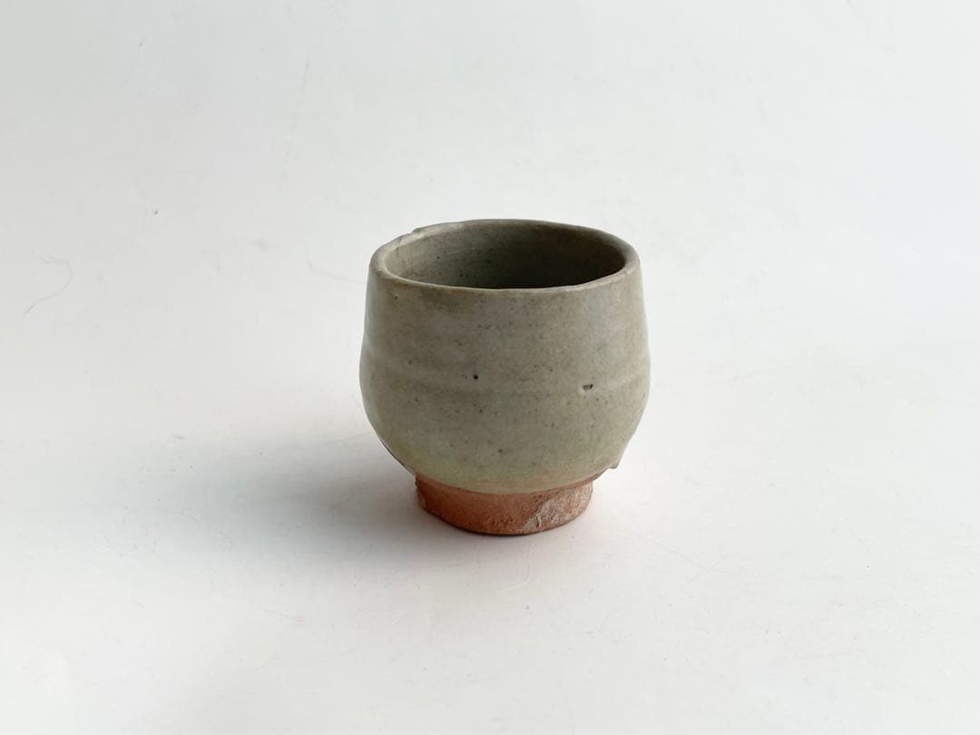 骨董　アンティーク　スンコロク　小杯　酒器　酒盃　宋胡録　タイ古陶磁