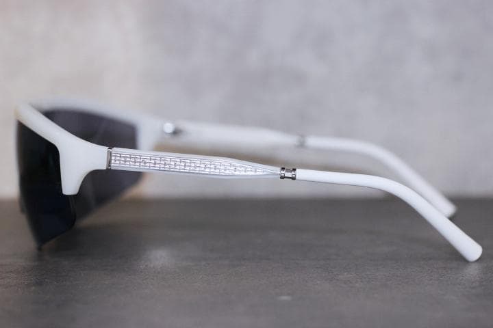 オリバーピープルズ × ロジャーフェデラー R-7 シールドサングラス スポーツ