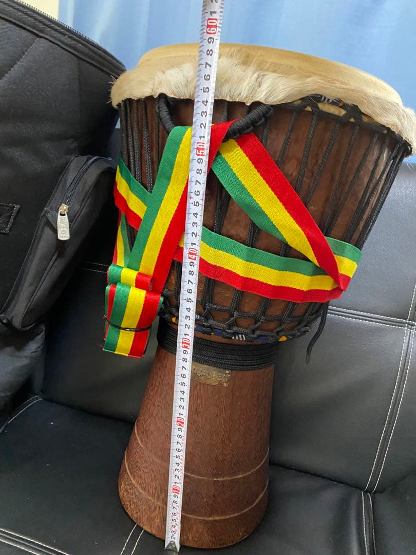 ジャンベ、太鼓、ケース付き、オリジナル　アフリカ。