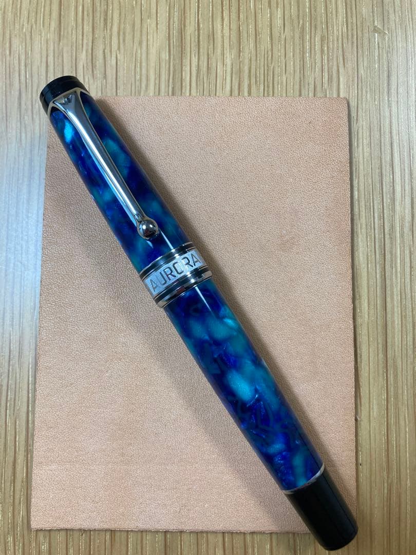 本日限定！新品未使用品！アウロラ　オプティマ　アズーロ　万年筆　18kニブ　B