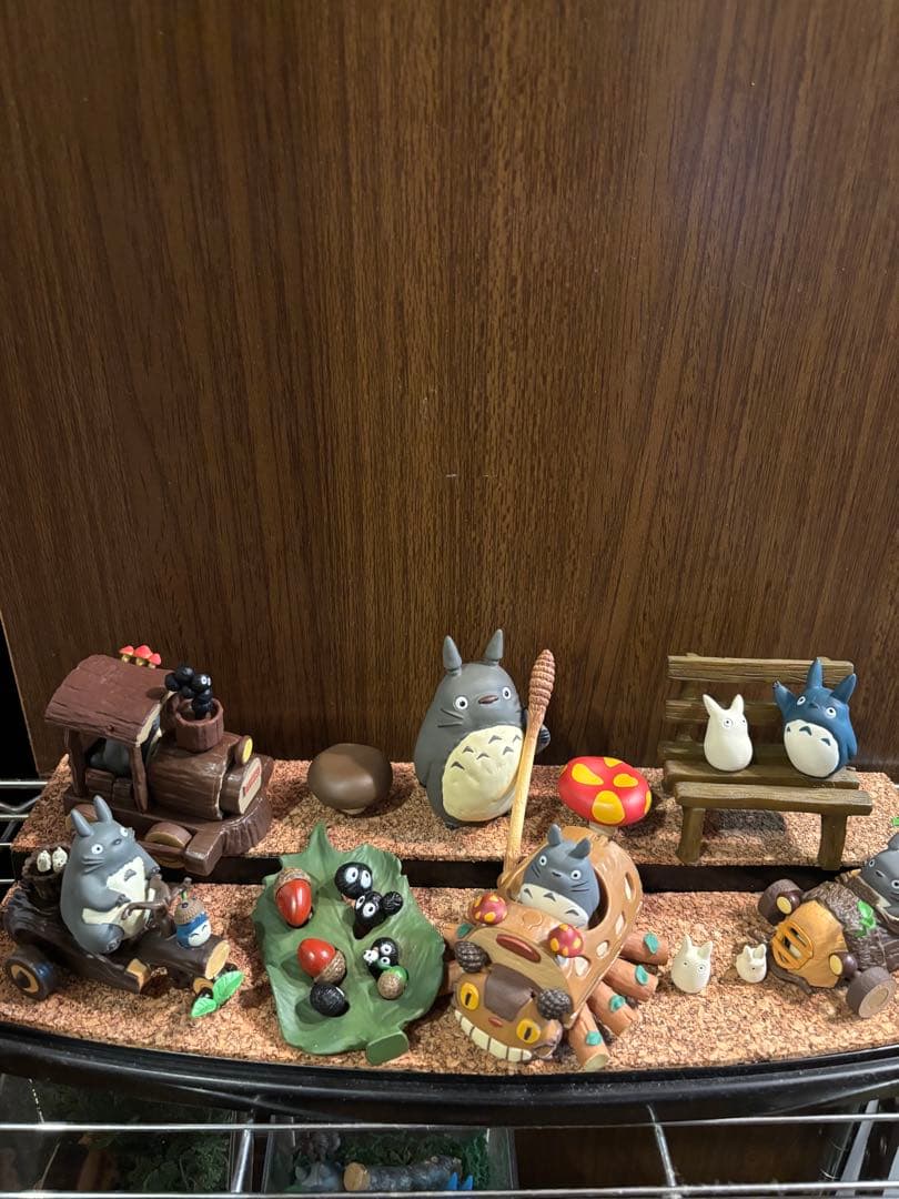 トトロ、プルバックカー4点、大、中、小トトロフィギュア、その他小物セット