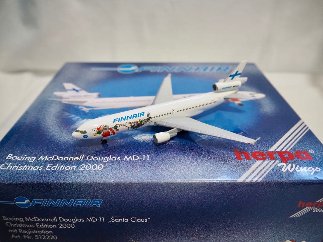 herpa フィンエアー 1/500 MD-11 Santa Claus