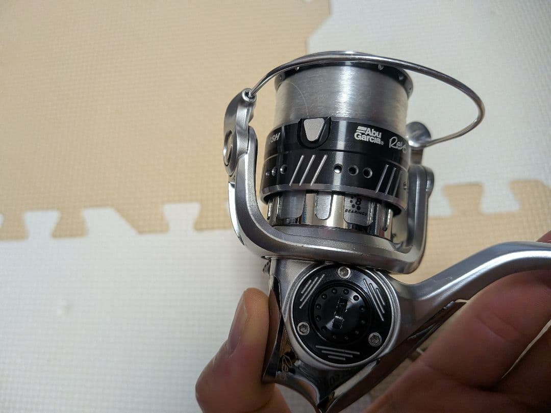 Abu Garcia REVO ALX 2000SH スピニングリール