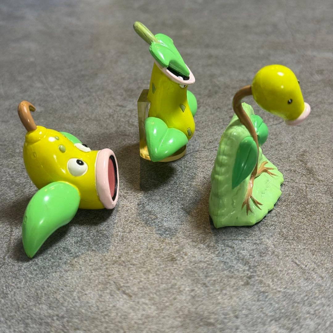 ポケモン　モンコレ　初期　マダツボミ　ウツドン　ウツボット　3体セット