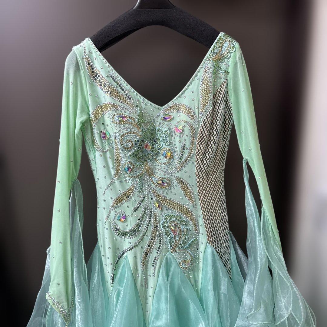 色々あり値下不可です【サイズ不明】　社交ダンス　ドレス　ミントグリーン