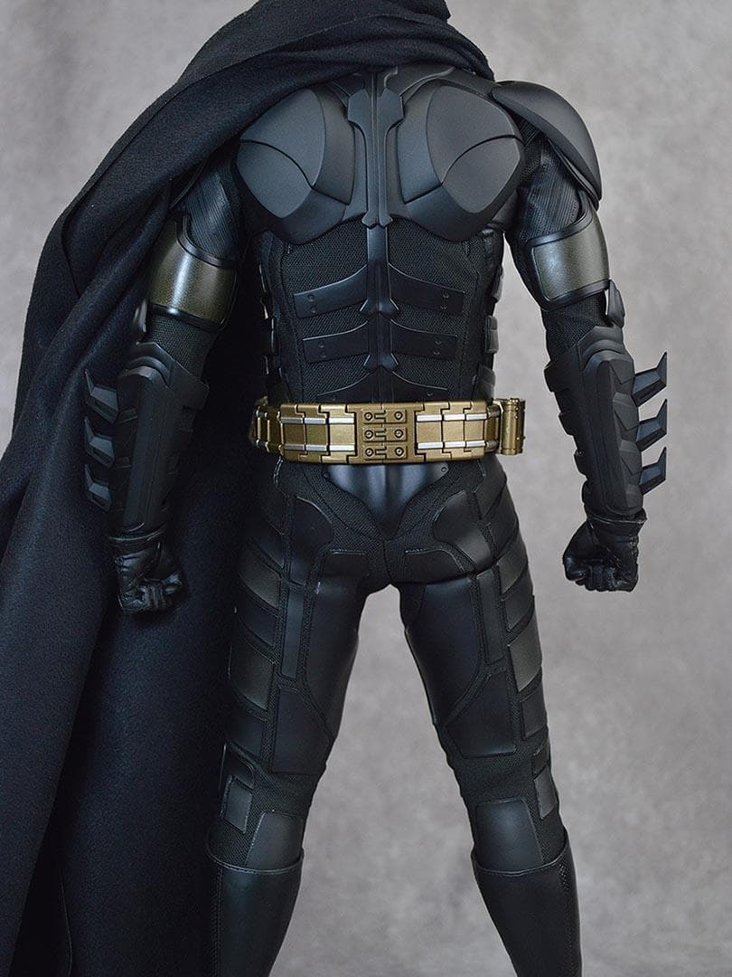 ホットトイズ ダークナイト バットマン クオーター・スケール 1/4 フィギュア