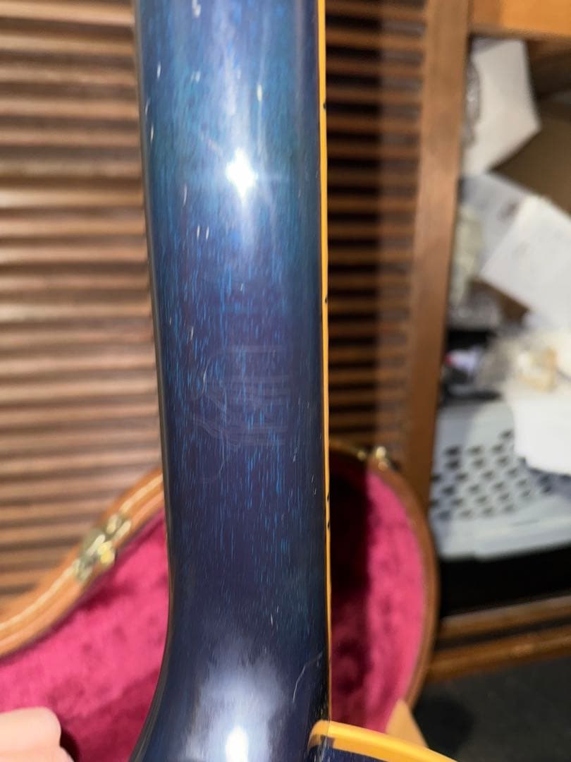 ギター GibsonLesPaulClassiPremiumPlus TransBlue