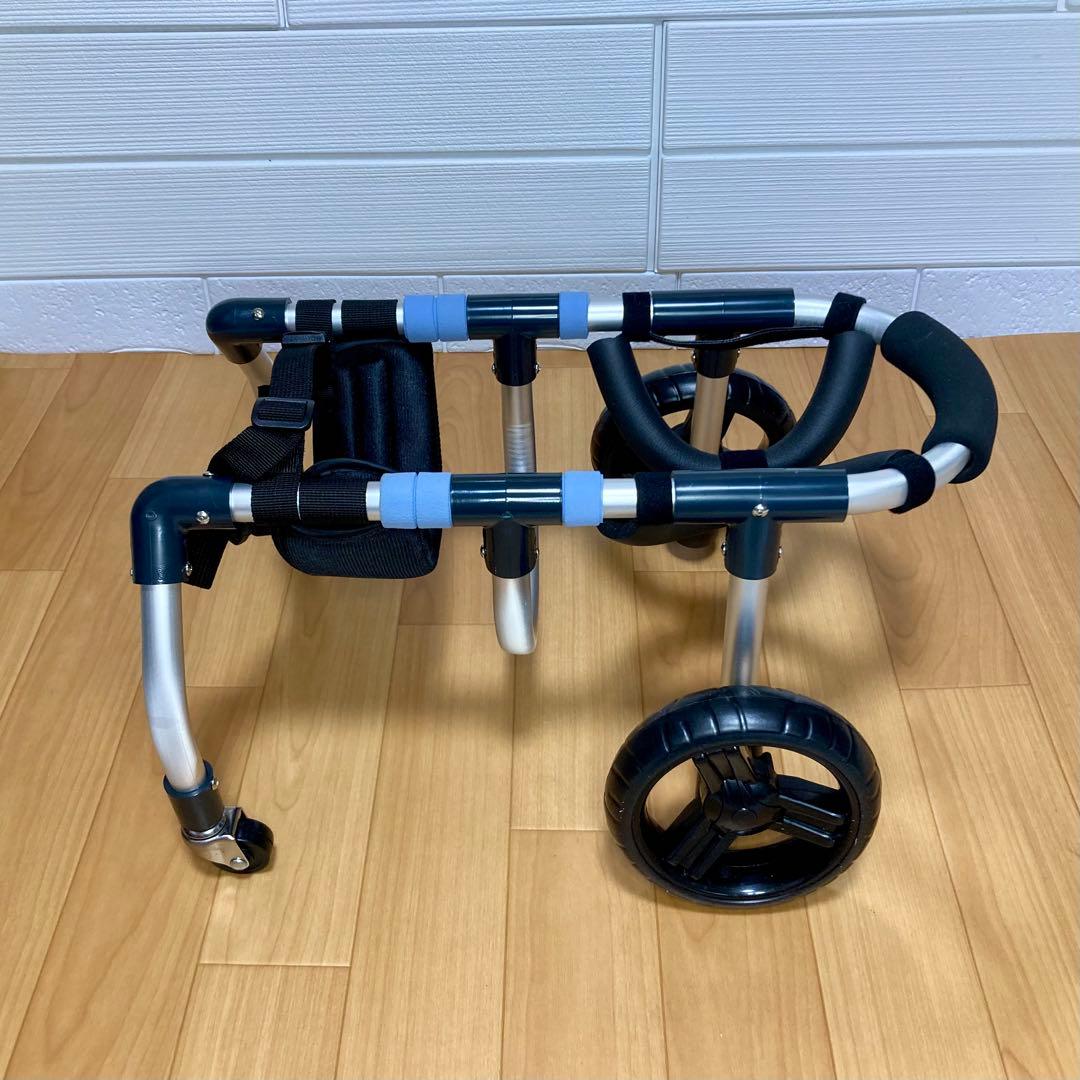 あっきぃページ■小型犬用4輪　犬の車椅子　犬の歩行器　+オプション