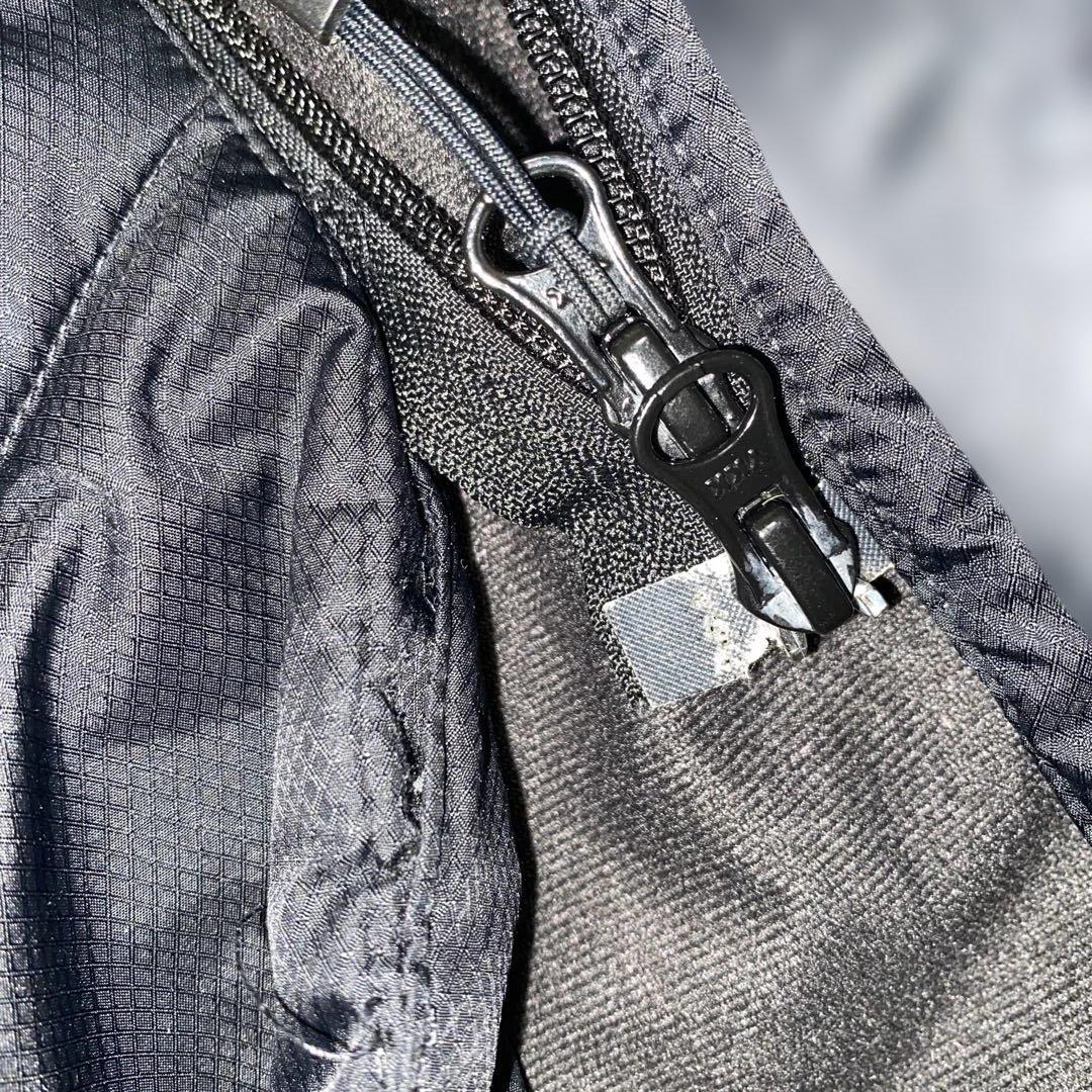 モンテディオ山形非売品PENALTY フード付きベンチコート 黒　期間限定出品