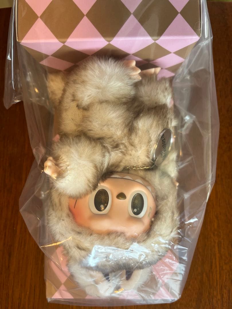 【海外限定】ZIMOMO LABUBU ラブブ ケーキ ブラウン