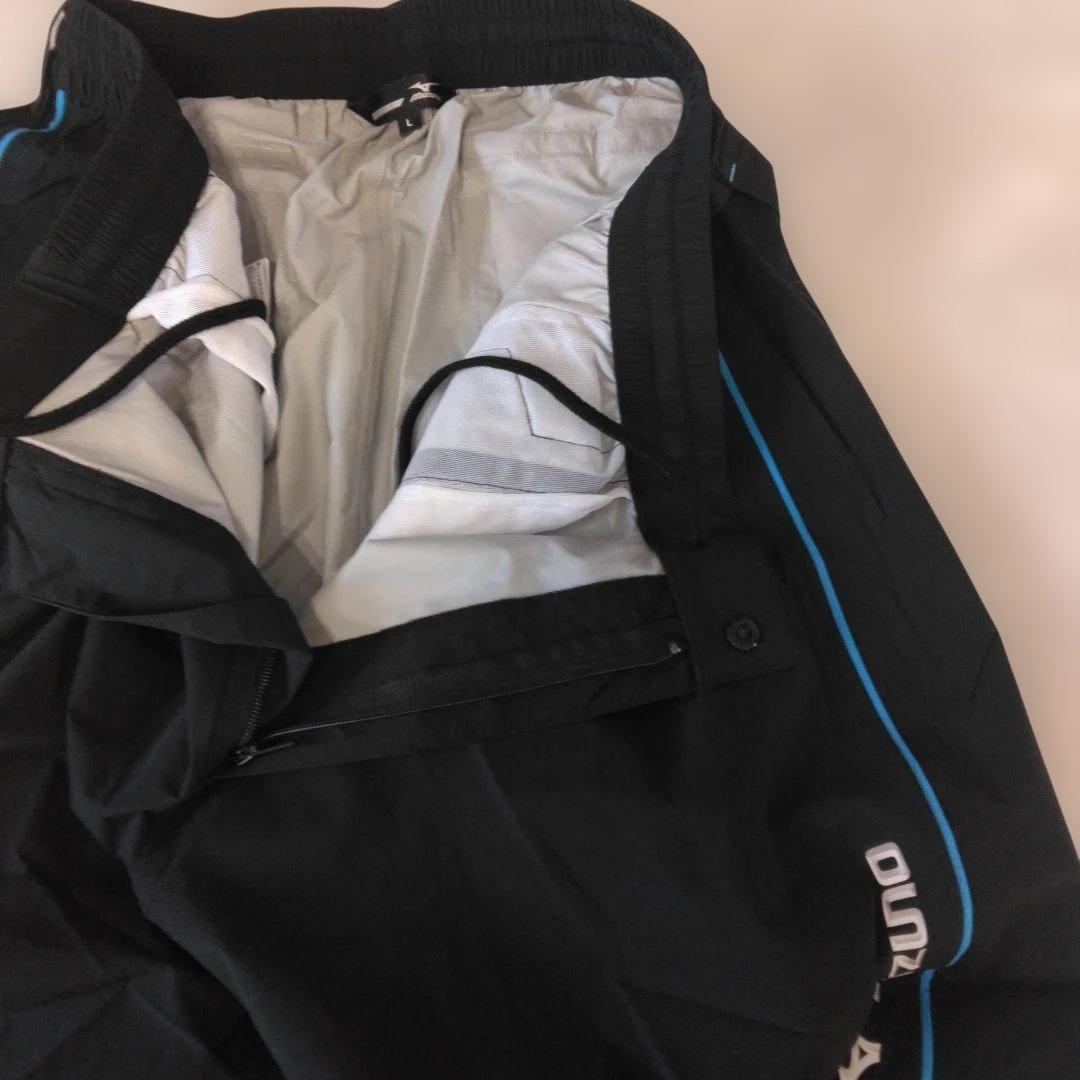 新品未使用　ミズノ　レインスーツ　L