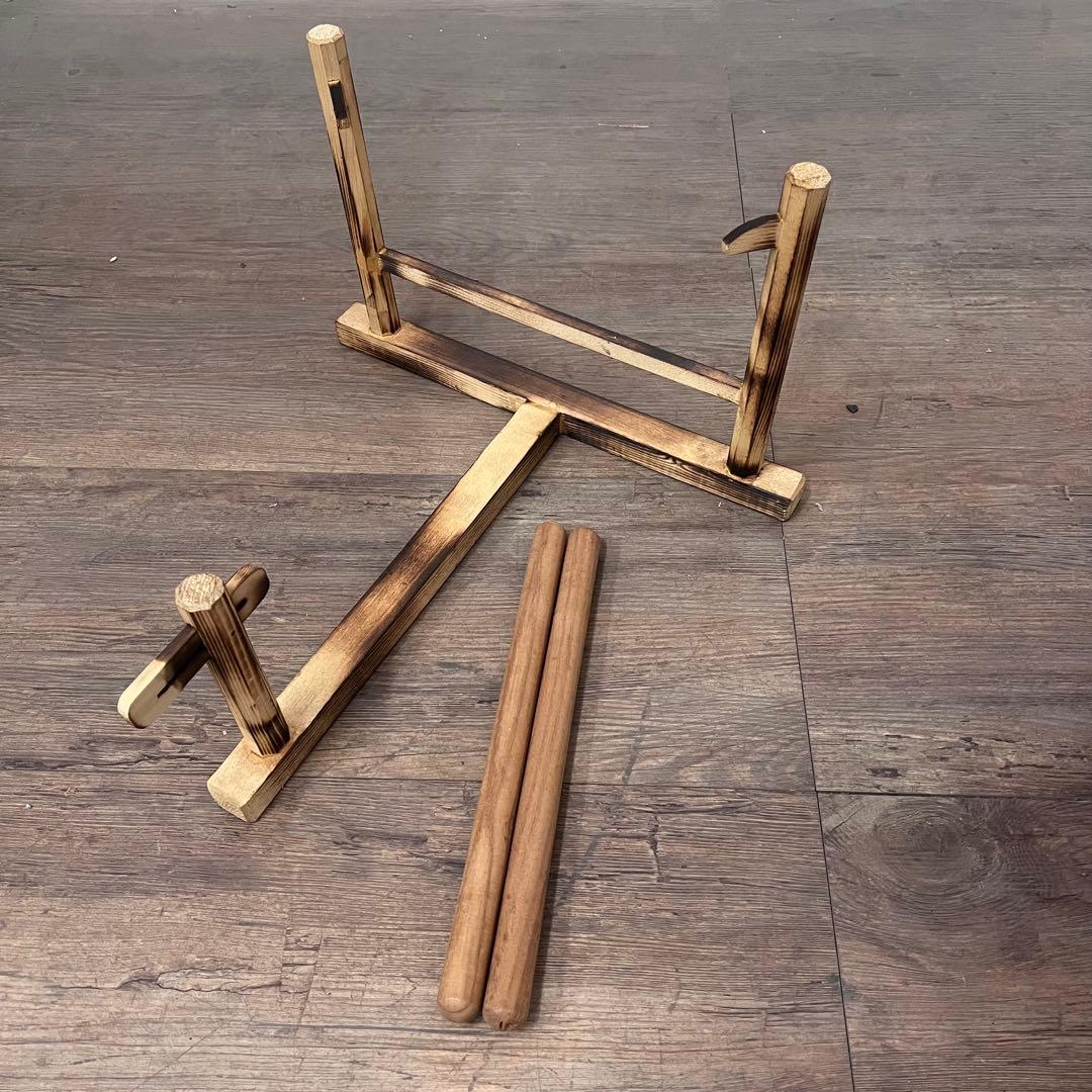 フォロー割【新品】【蔵出し】締め太鼓 牛革 和太鼓 バチ付 台付 入門用