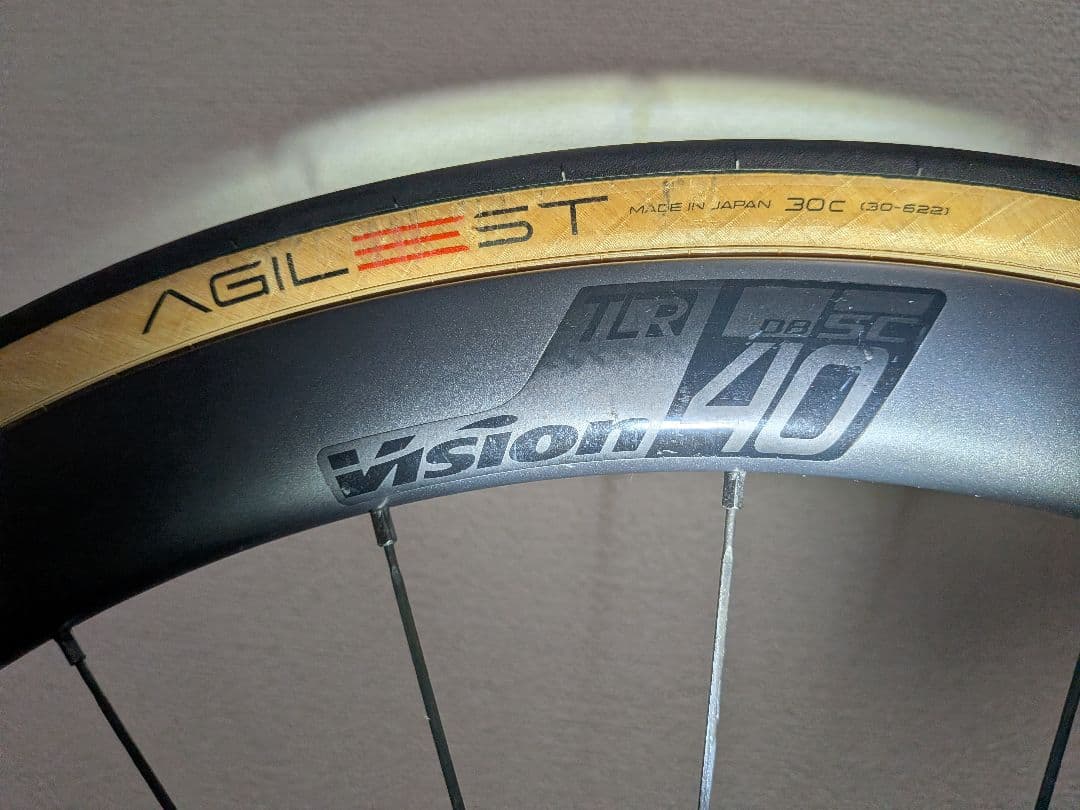 Wilier GTR team disc 105Di2 カーボンホイール完成車