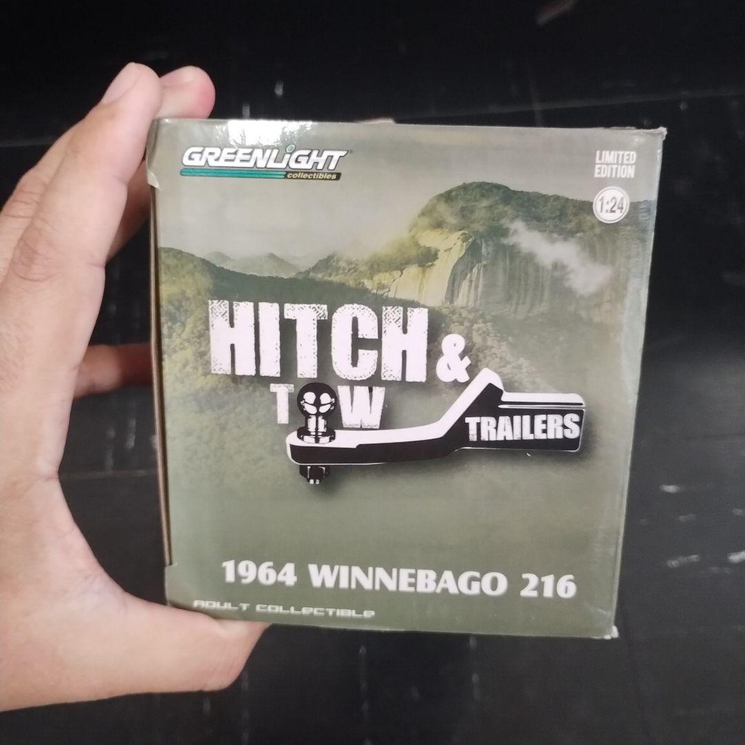 グリーンライト　winnebago　ウィネベーゴ　トレーラー　ミニカー　1:24