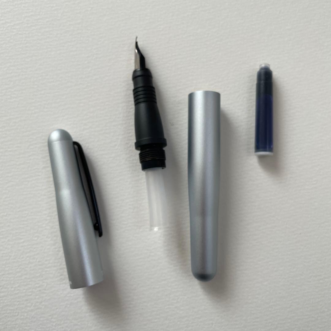 ZOOM OBJECT TOMBOW シルバー　廃盤品　ケース付き　美品　未使用