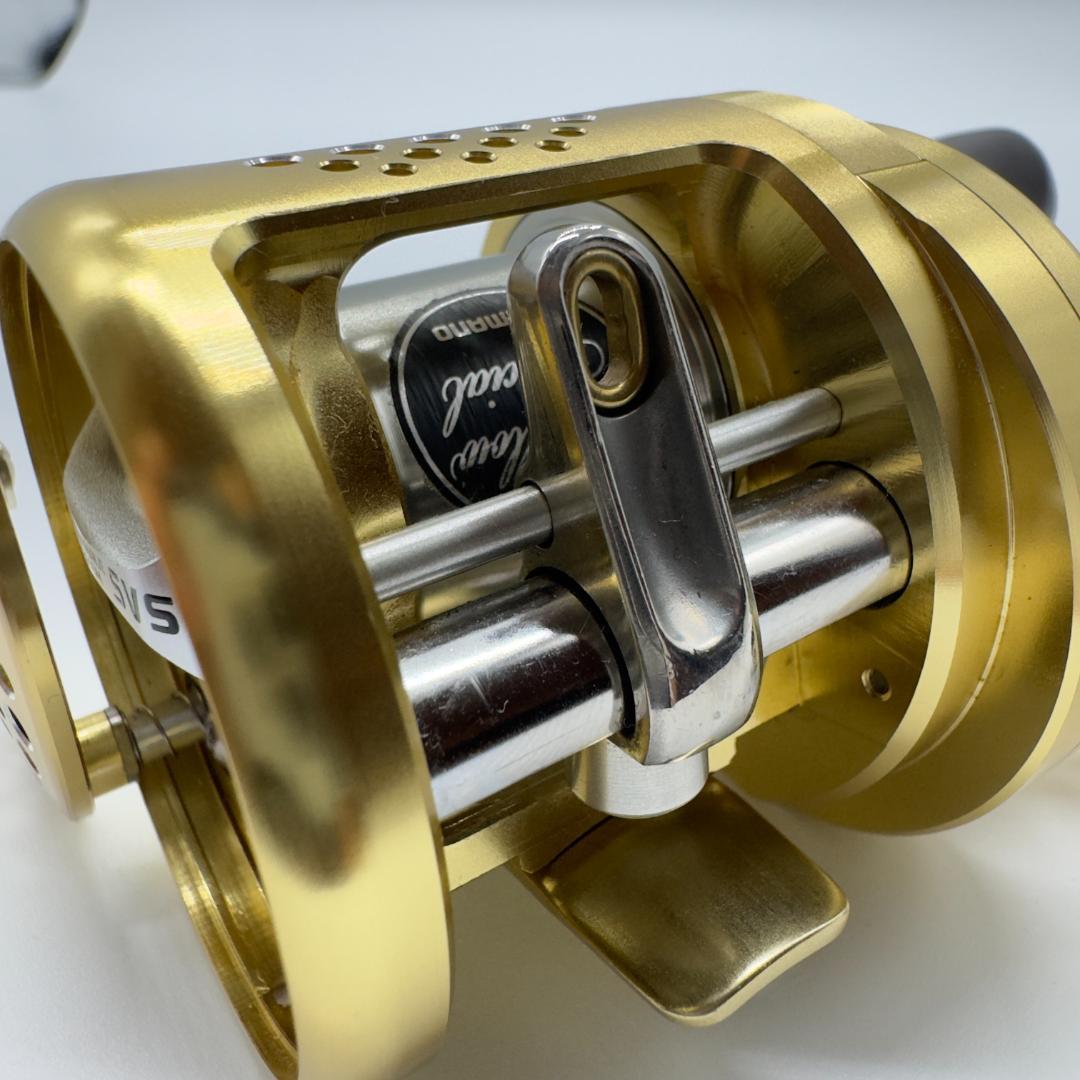 SHIMANO カルカッタコンクエスト51S シャロースペシャル　レア物　美品