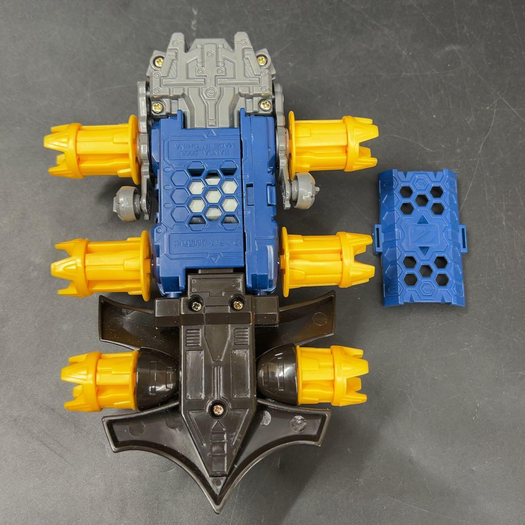 【動作品】クラッシュギア マッハヴィクトリー キングカイザー 当時物 2台