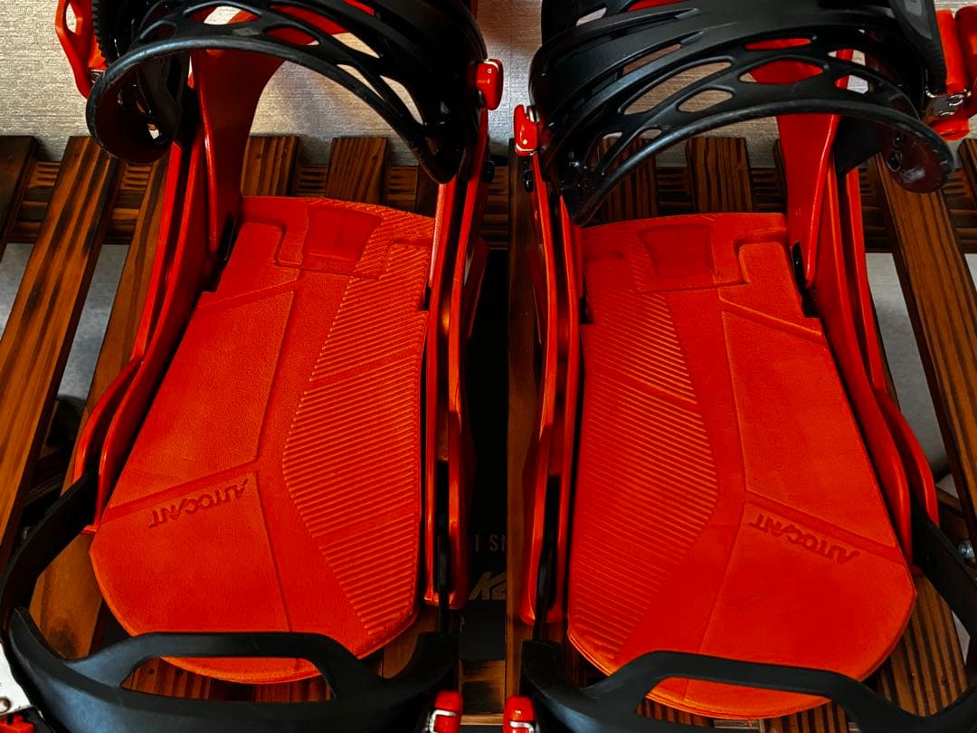 BURTONバインディング【カーテルCARTEL（メンズMサイズ）】オレンジ×黒