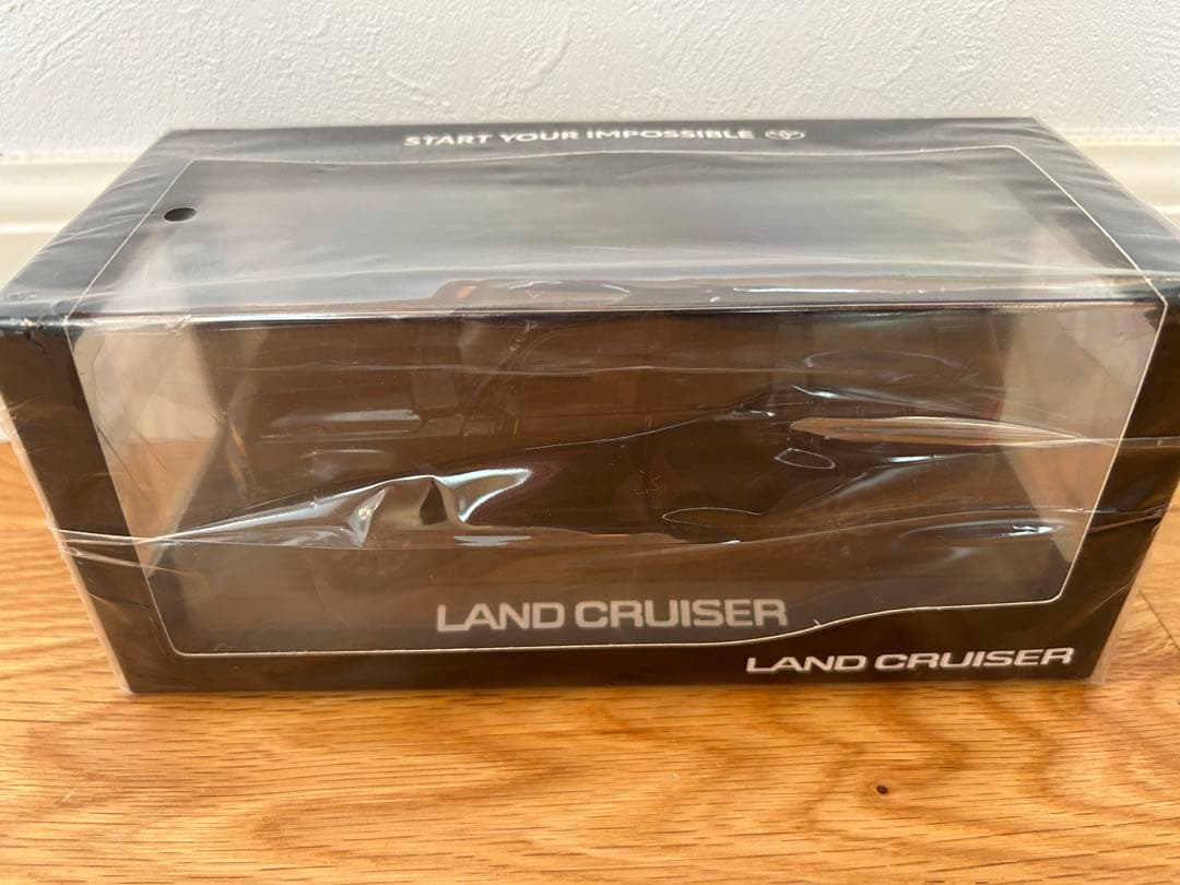 トヨタ　ランドクルーザー250 ミニカー　非売品