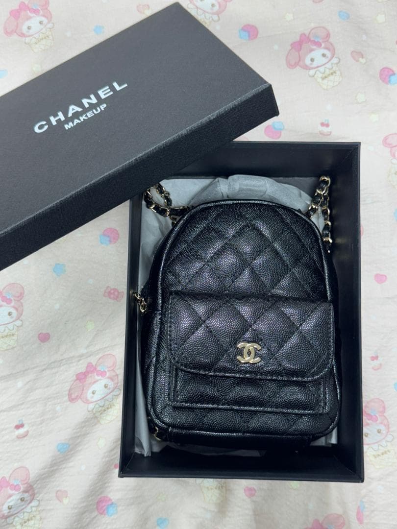 新品 VIP限定✨ブラック キルティングリュック