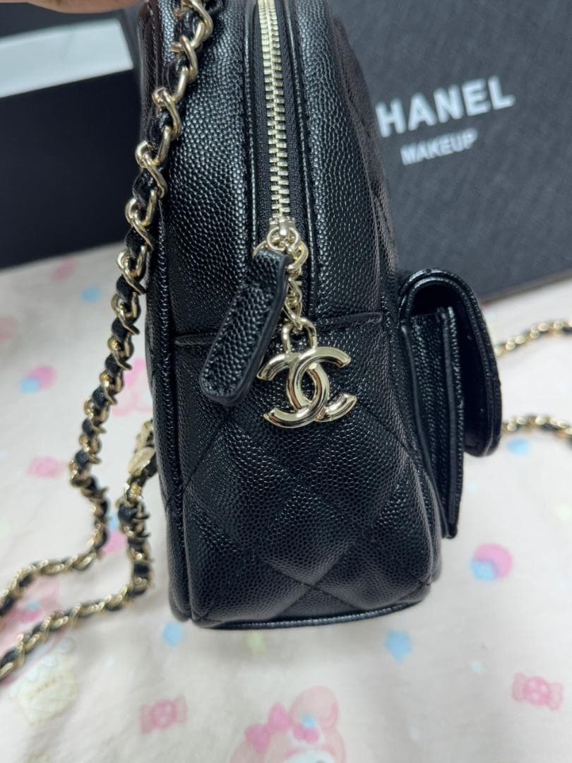 新品 VIP限定✨ブラック キルティングリュック