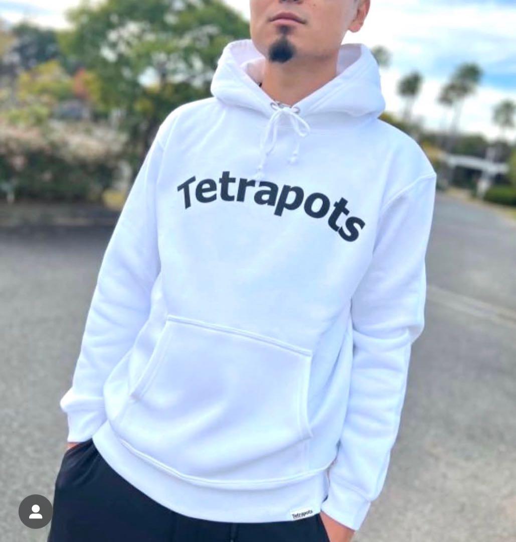 新品未使用　テトラポッツ ホワイトパーカー スウェットXXL 美品