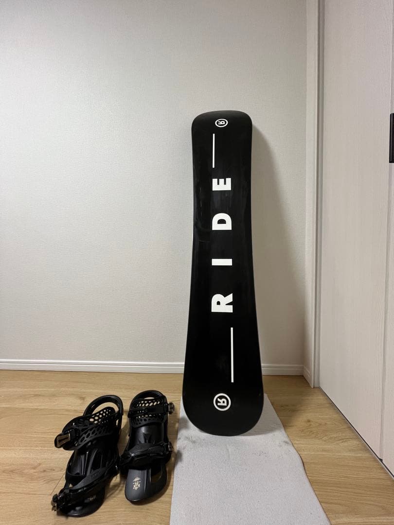 RIDE HEARTBREAKER 143cm スノーボード、FLUXセット
