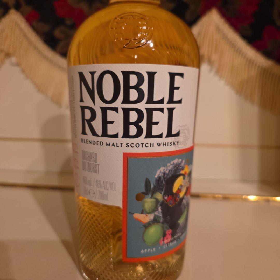 [再入荷] Noble Rebel & The Hive <2本>フェルト