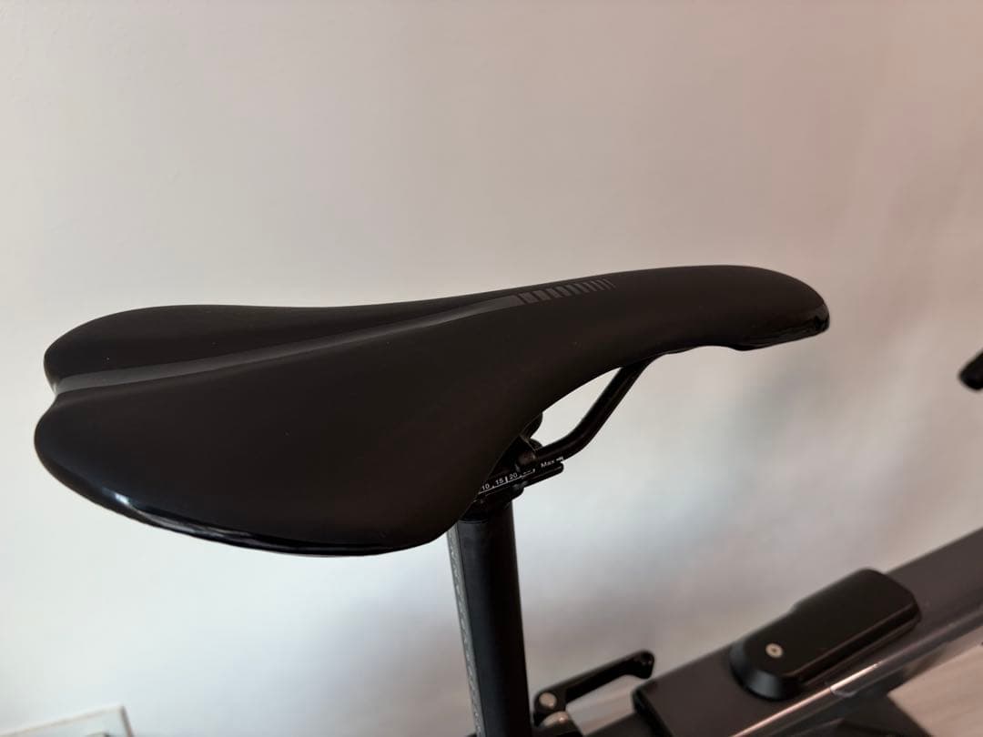 Wahoo Kickr Bike (Zwift対応) / WFBIKE1