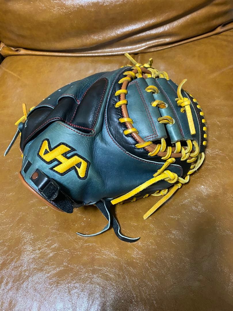 ハタケヤマ　軟式　キャッチャーミット　伊藤モデル