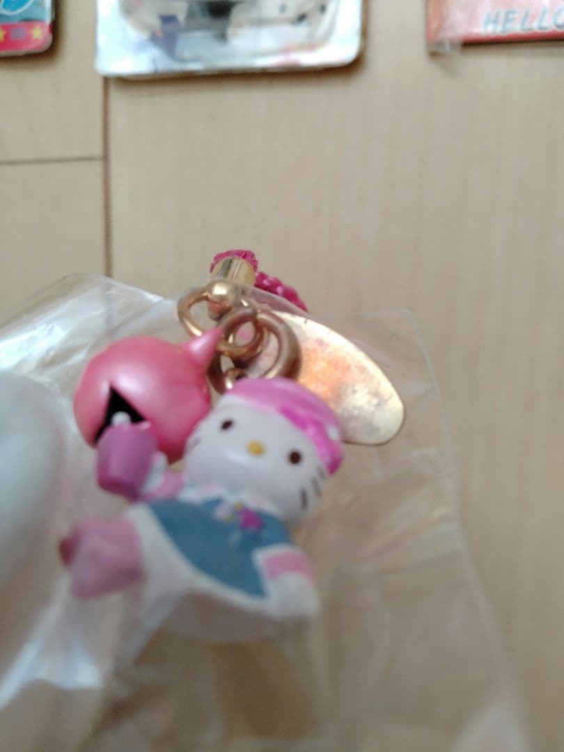 s*e様 ご当地ハローキティ根付ストラップ 25個セット　非売品有り