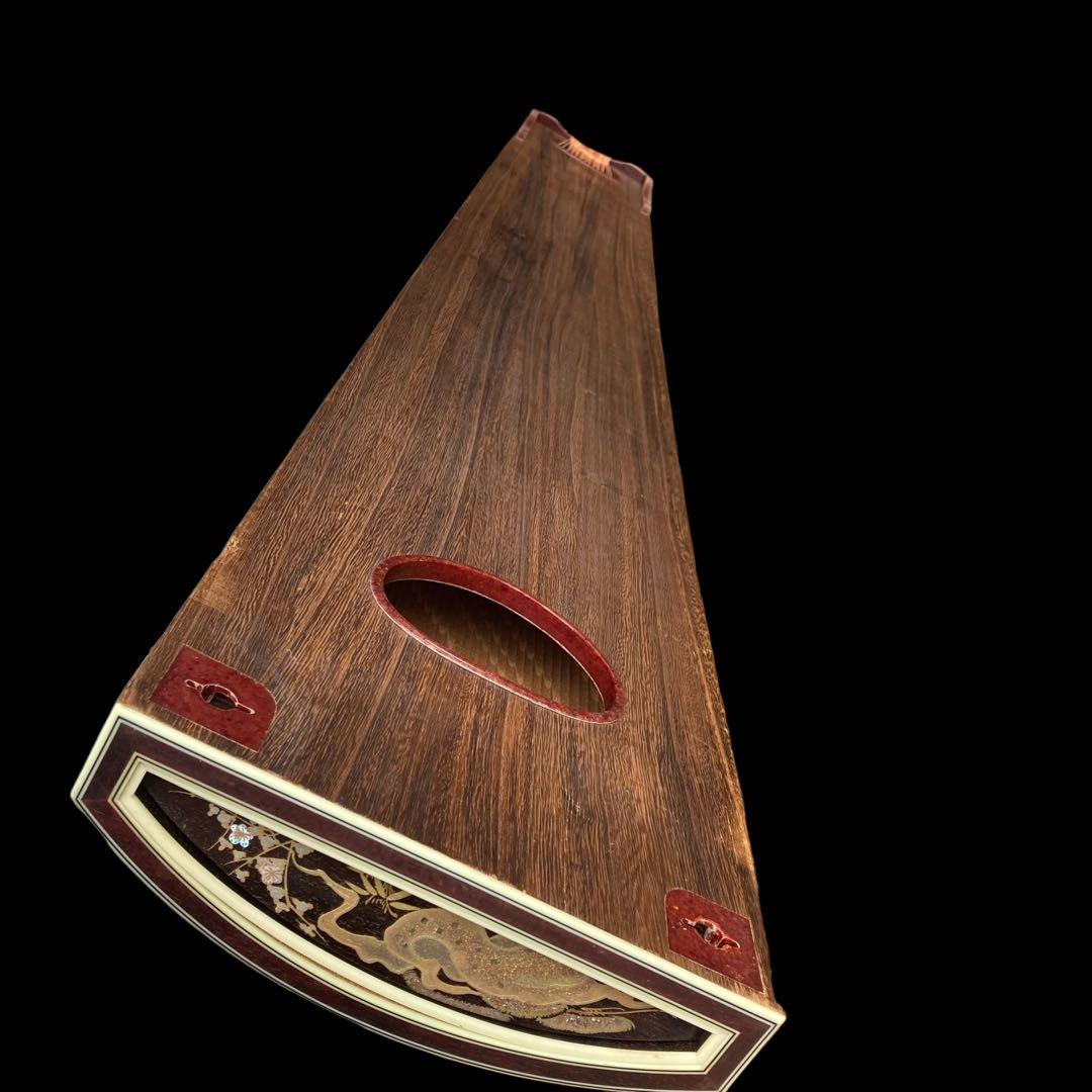 送料無料　動作良好　琴　高級13弦　すだれ彫　蒔絵