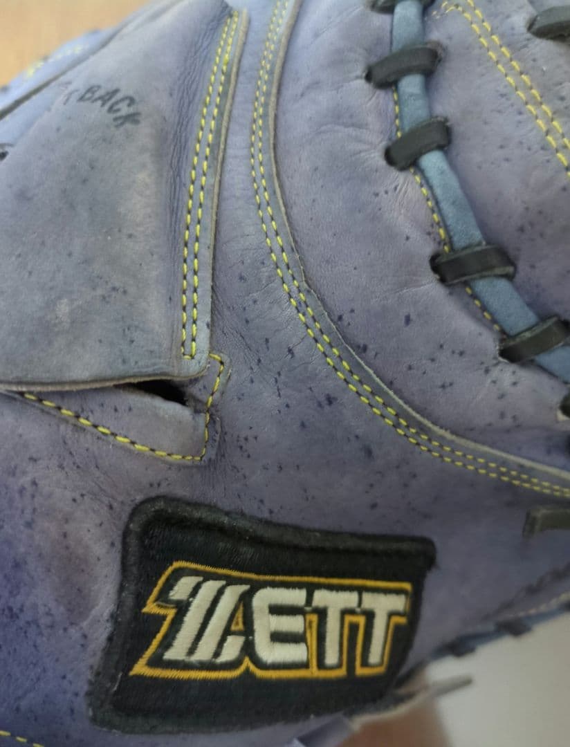 古田敦也モデル 軟式キャッチャーミット 2004年製 ヤクルトスワローズ