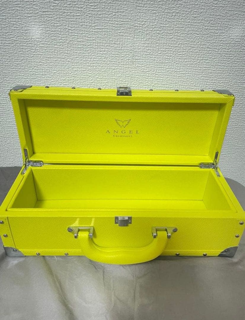 「新品」　エンジェル　シャンパン ヘイロー　イエロー　専用ケース付き