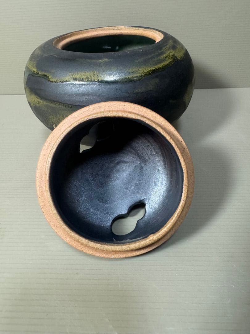 2205 有田焼　正右衛門窯　岩崎正作　天目釉掛け　獅子　香炉　未使用