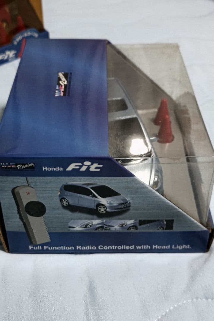 HONDA　フィット　ラジコン