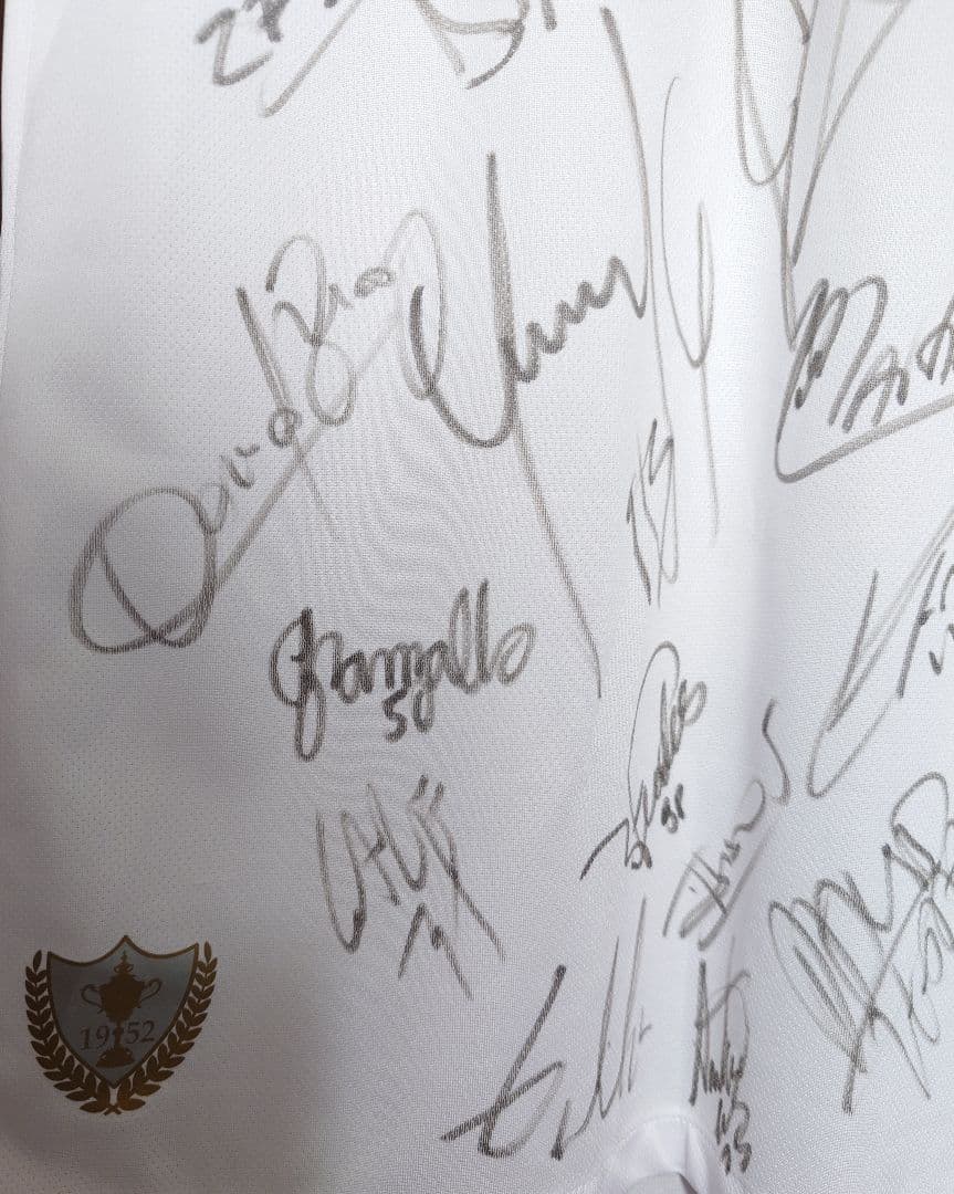 【希少】フルミネンセ 直筆サイン入りユニフォーム Lサイズ 本物