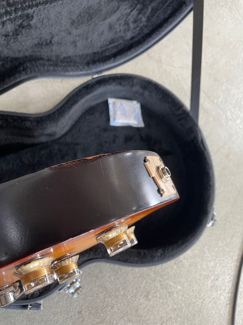 値下げしました。Gibson Les Paul Tribute 2011年製