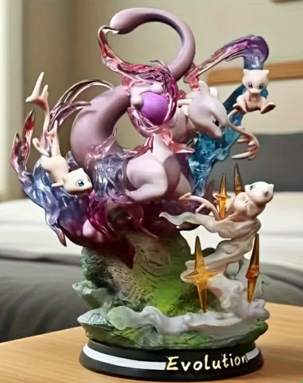 「珍品希少」ミュウツー・ミュウ進化フィギュア