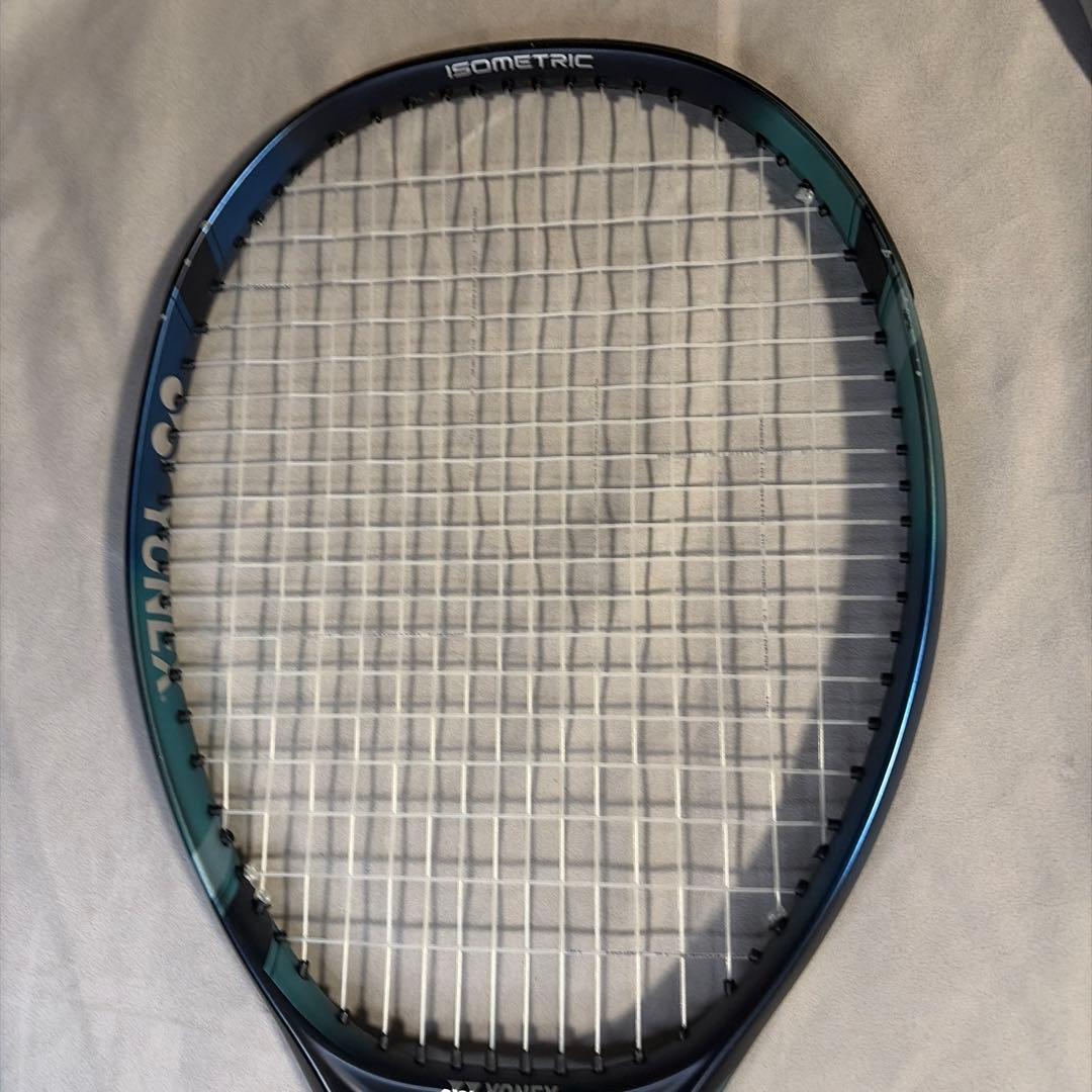 YONEX EZONE 100L テニスラケット　ケースグリップ付き　#1