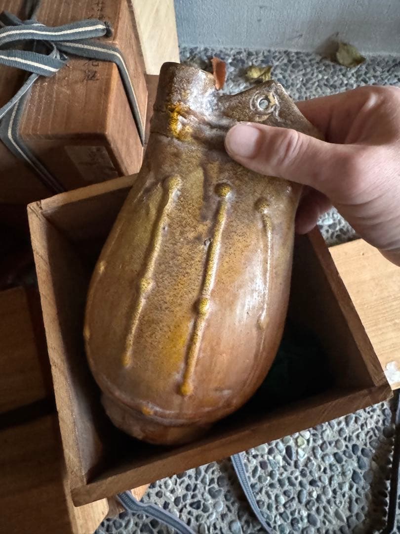 ‼️ 水芙蓉‼️リサイクルFORT‼️唐物買取12/13①中国製土肌黄釉祭器水注